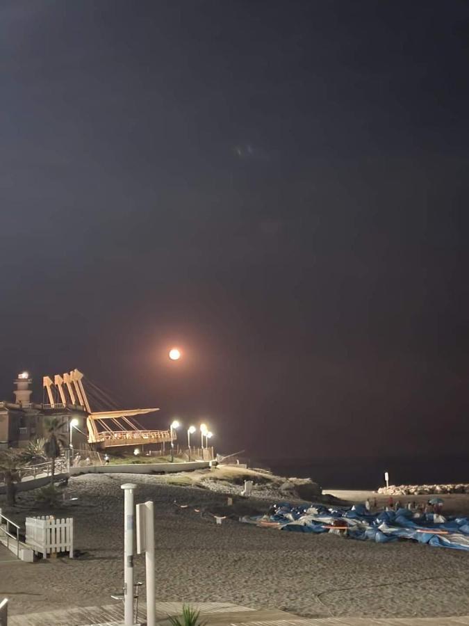Estudio Faro Torrox-1ª Linea Playa Dış mekan fotoğraf